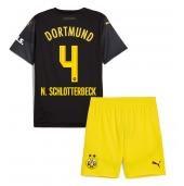 Billige Borussia Dortmund Nico Schlotterbeck #4 Udebanetrøje Børn 2024-25 Kort ærmer (+ bukser)