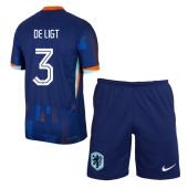 Billige Holland Matthijs de Ligt #3 Udebanetrøje Børn EM 2024 Kort ærmer (+ bukser)