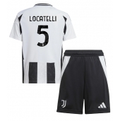 Billige Juventus Manuel Locatelli #5 Hjemmebanetrøje Børn 2024-25 Kort ærmer (+ bukser)