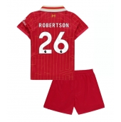 Billige Liverpool Andrew Robertson #26 Hjemmebanetrøje Børn 2024-25 Kort ærmer (+ bukser)