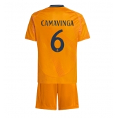 Billige Real Madrid Eduardo Camavinga #6 Udebanetrøje Børn 2024-25 Kort ærmer (+ bukser)